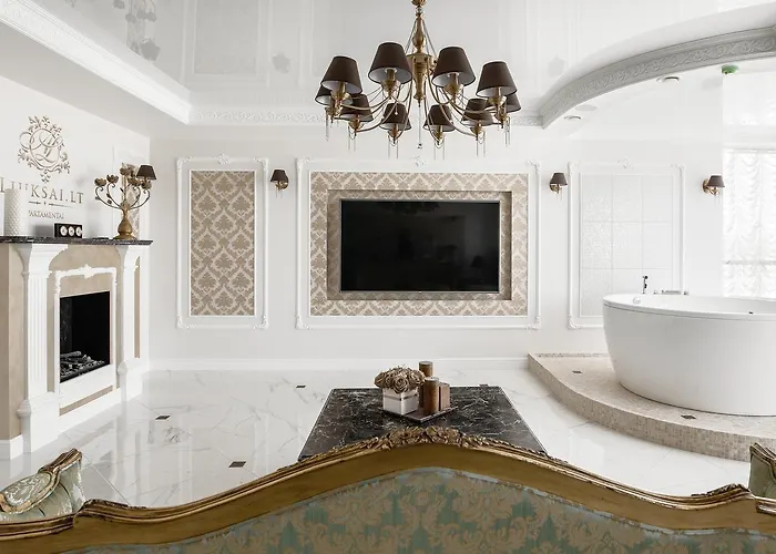 President Jacuzzi Apartment By Liuksai