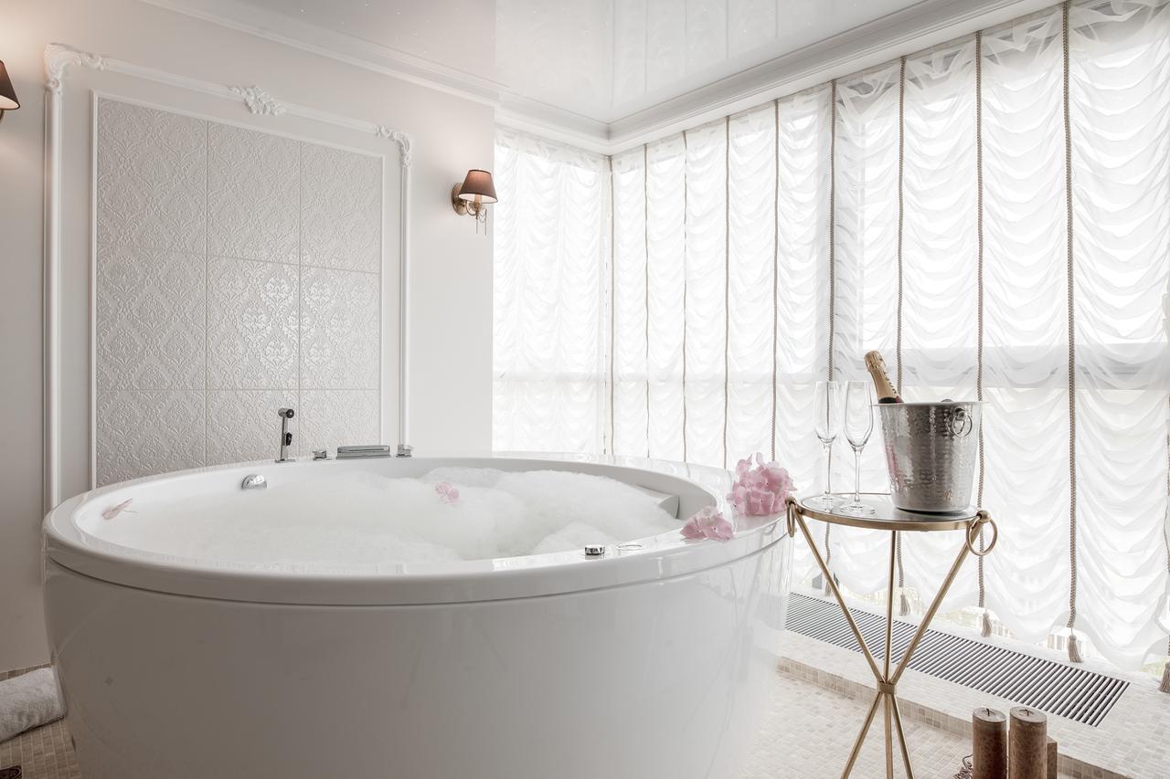 Apartment President Jacuzzi By Liuksai