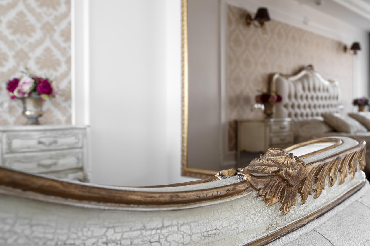 Apartment President Jacuzzi By Liuksai *